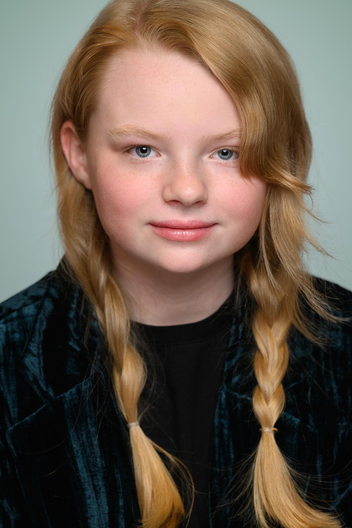 actor Marian Jones large photo