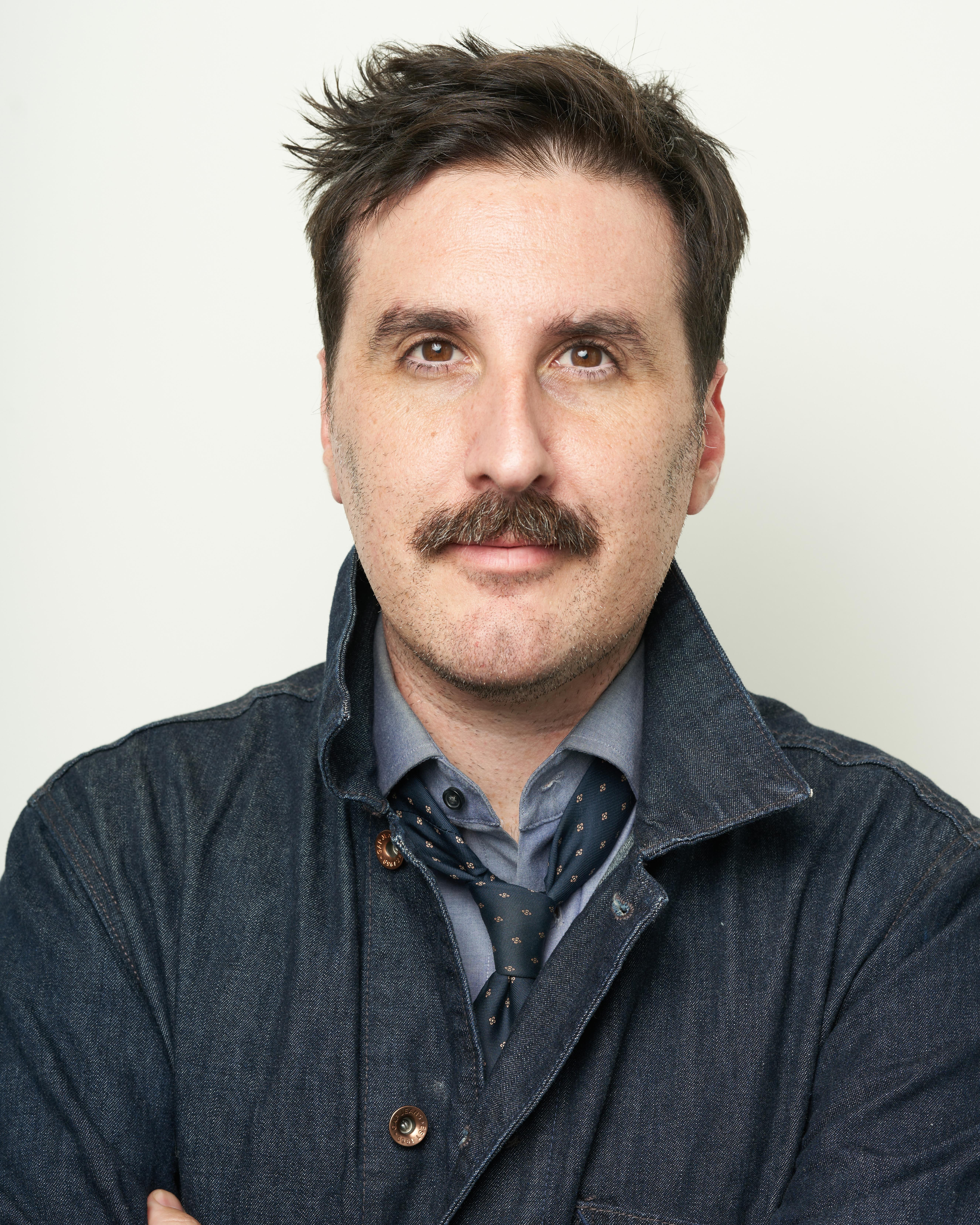 actor Michael Osborne large photo