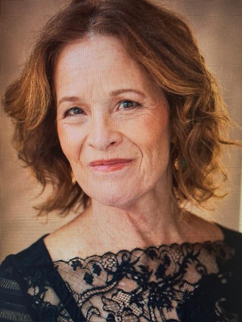 actor Jennifer Buchanan large photo