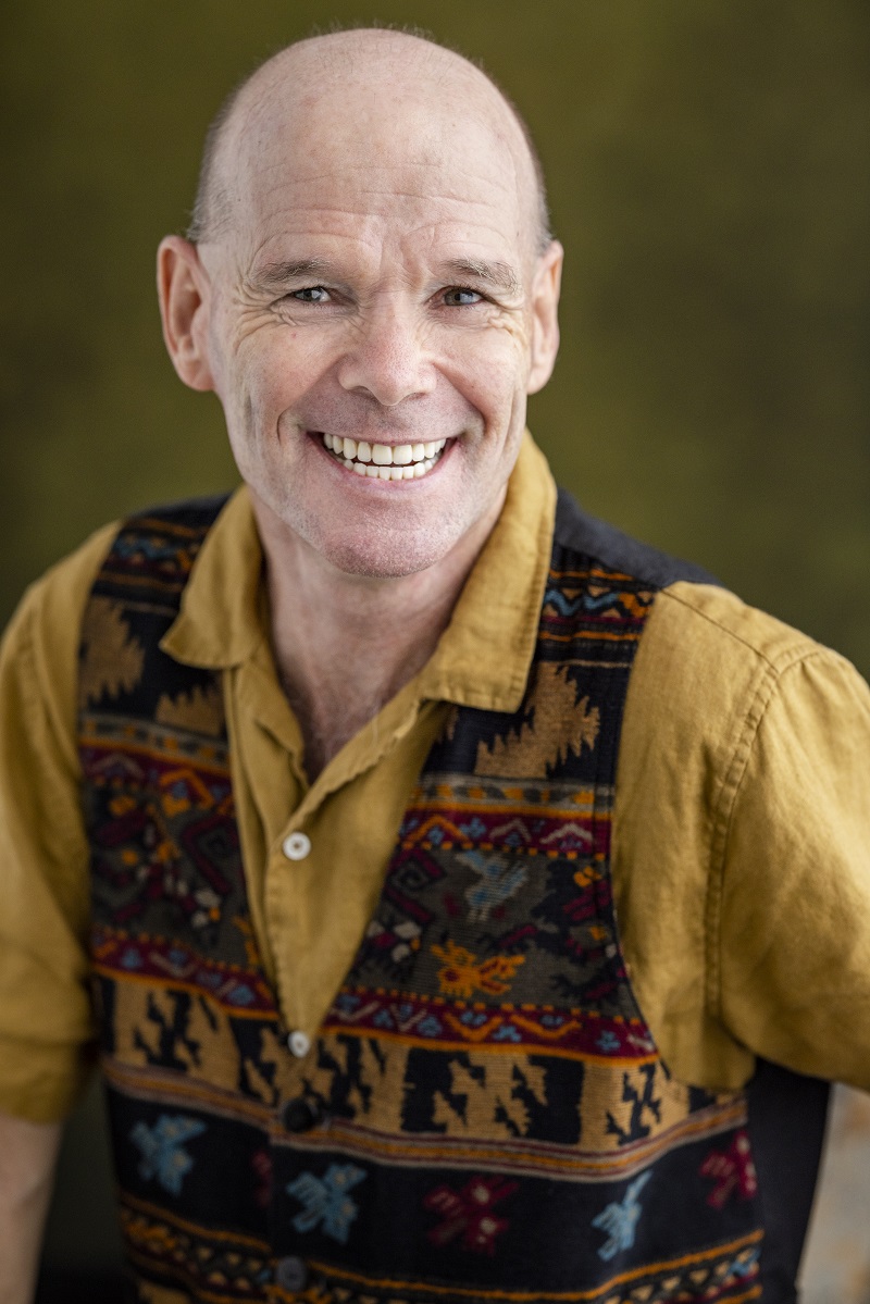 actor Isaac D Lucas large photo