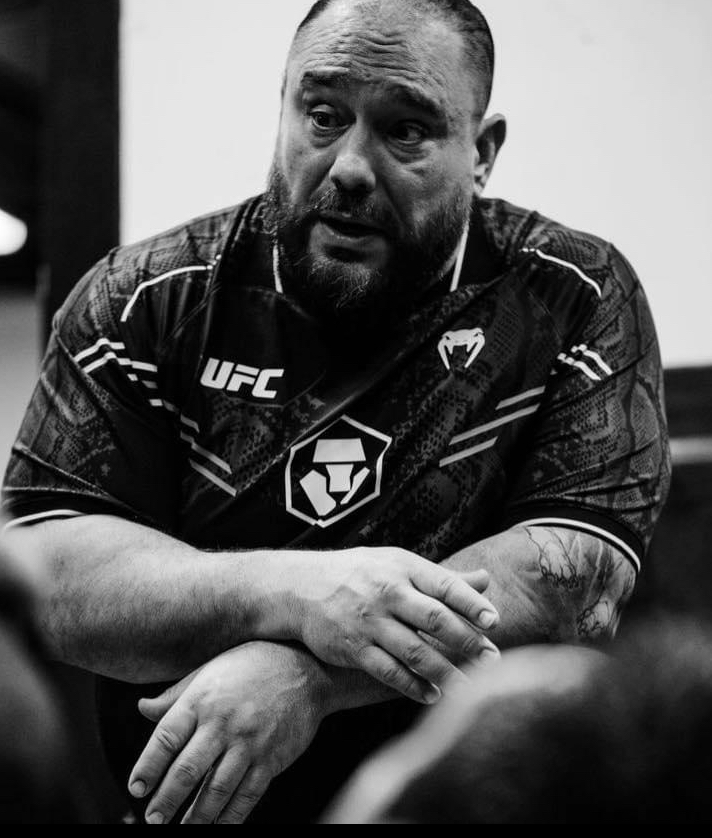 actor Chris Franco large photo