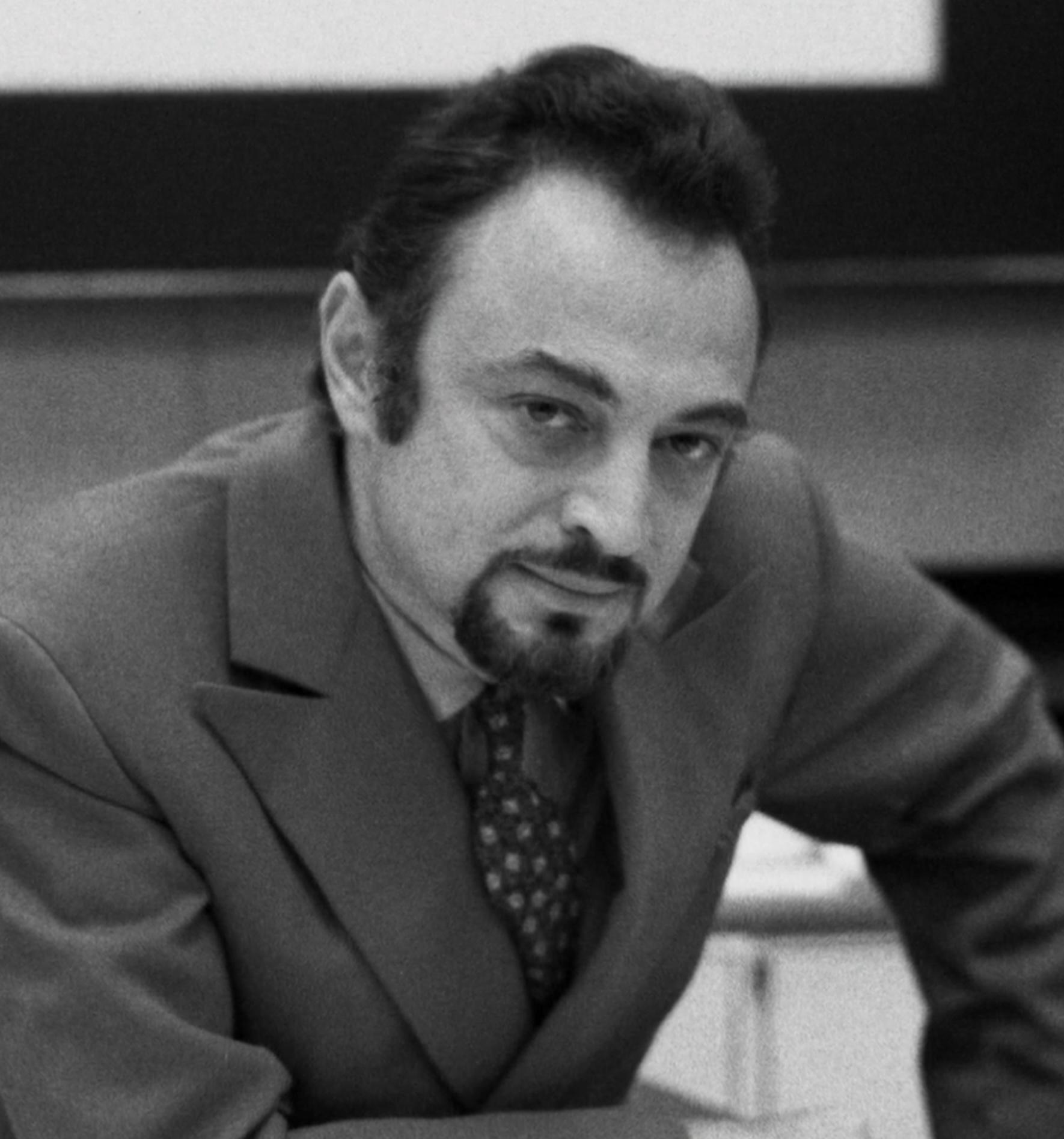 actor David Kapralik large photo