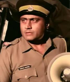 actor Resham Arora large photo