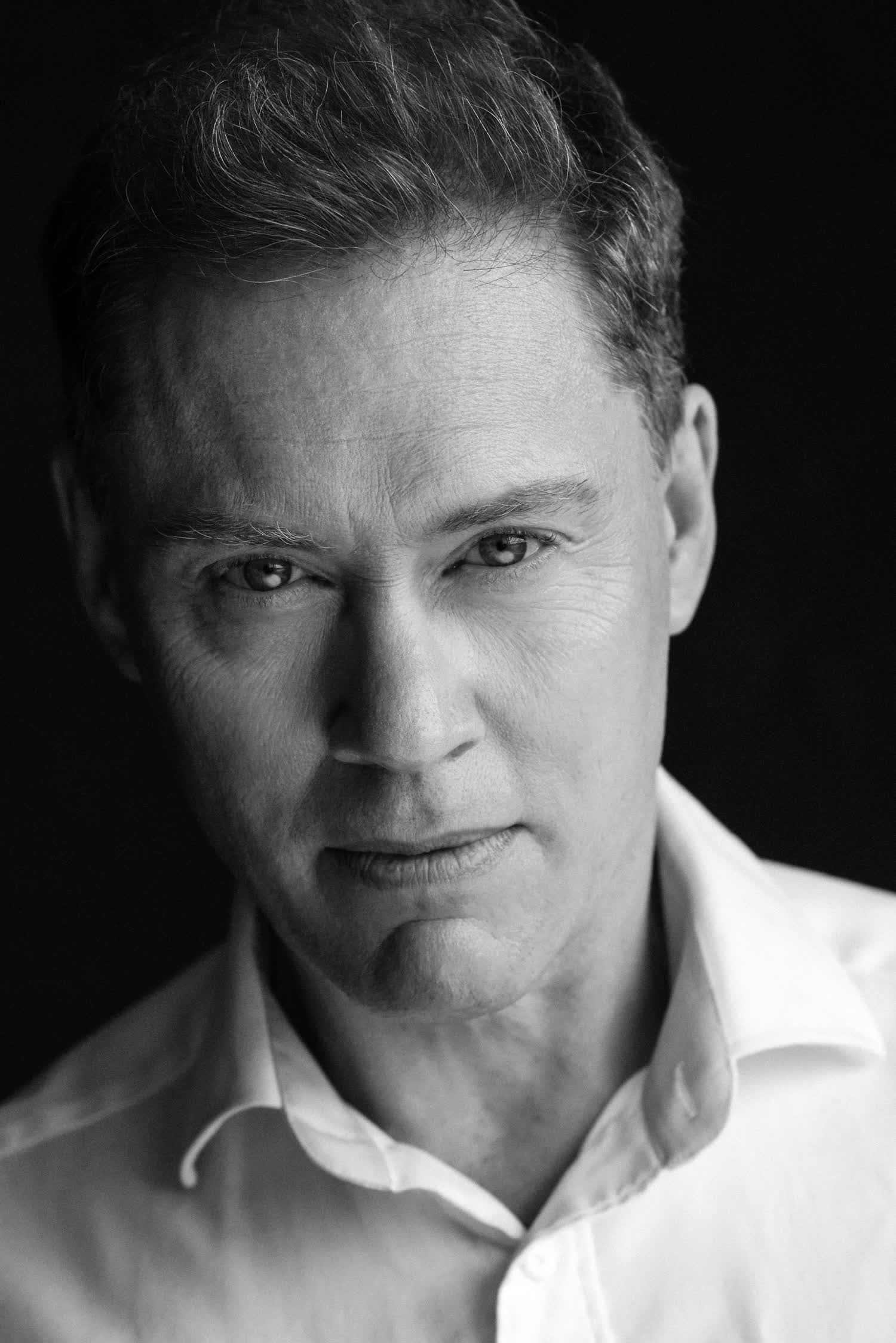 actor Craig Erickson large photo