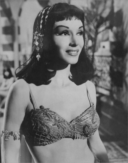 actor Wilda Bieber large photo