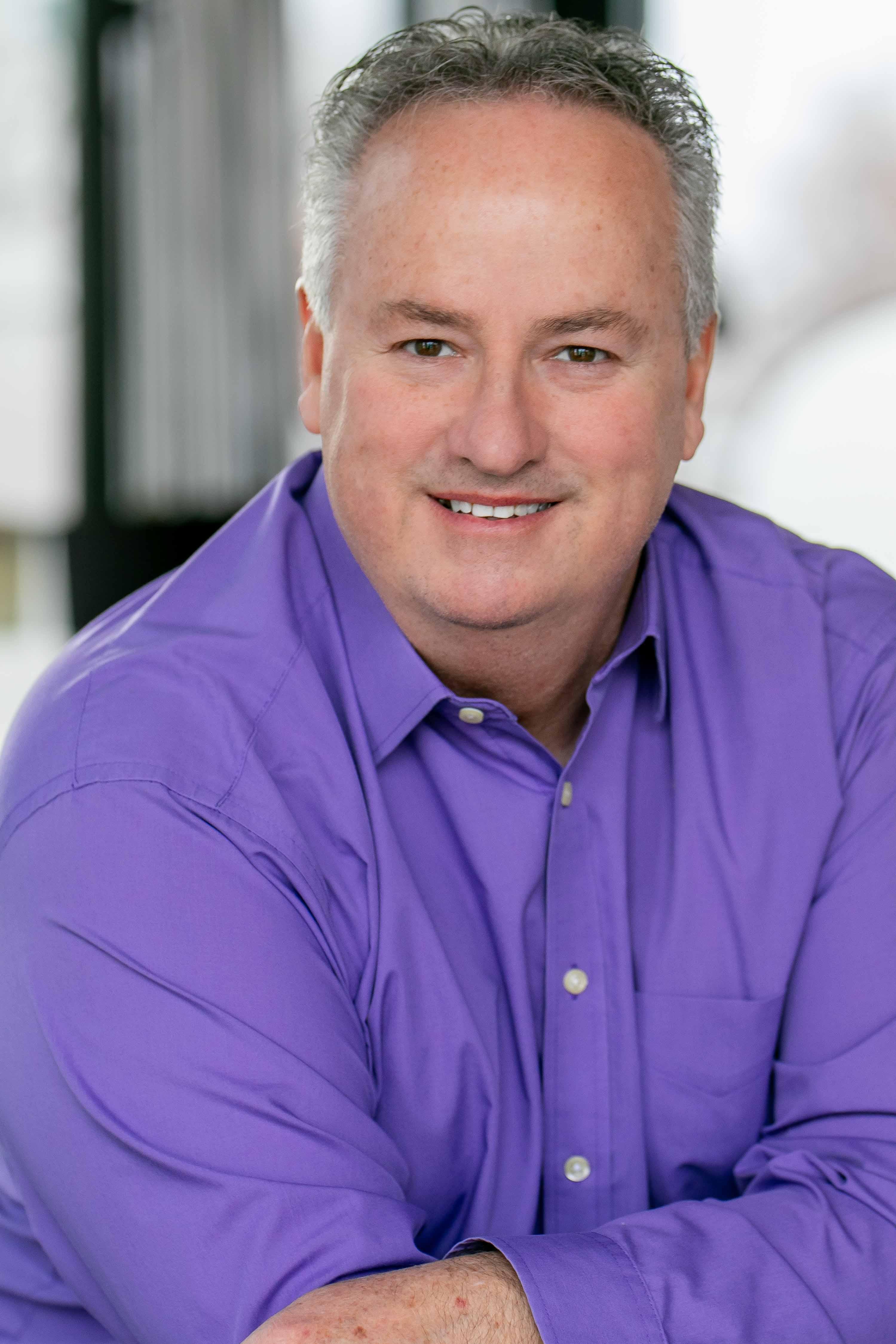 actor Charles Walker large photo