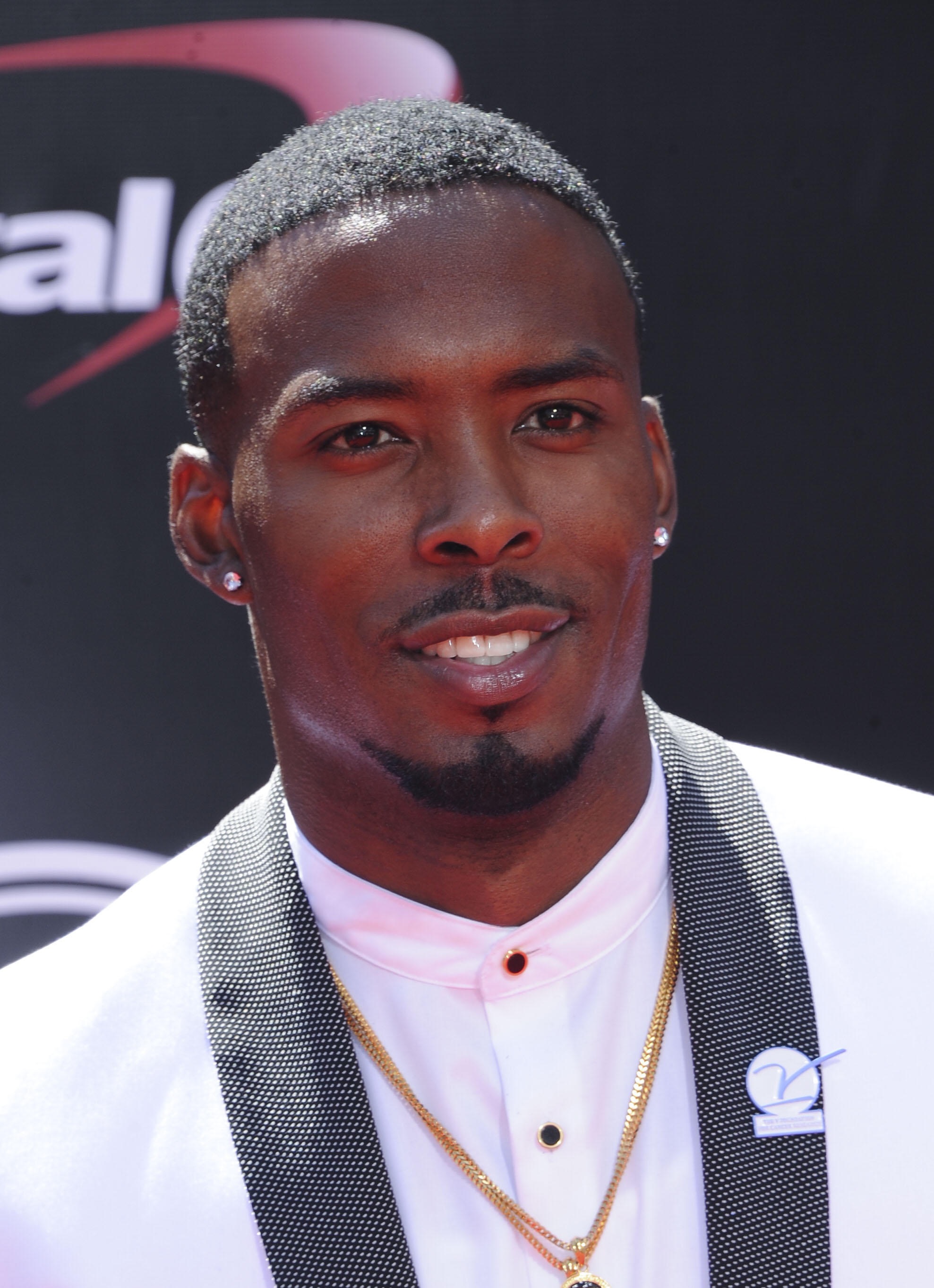 actor Andrew Hawkins large photo