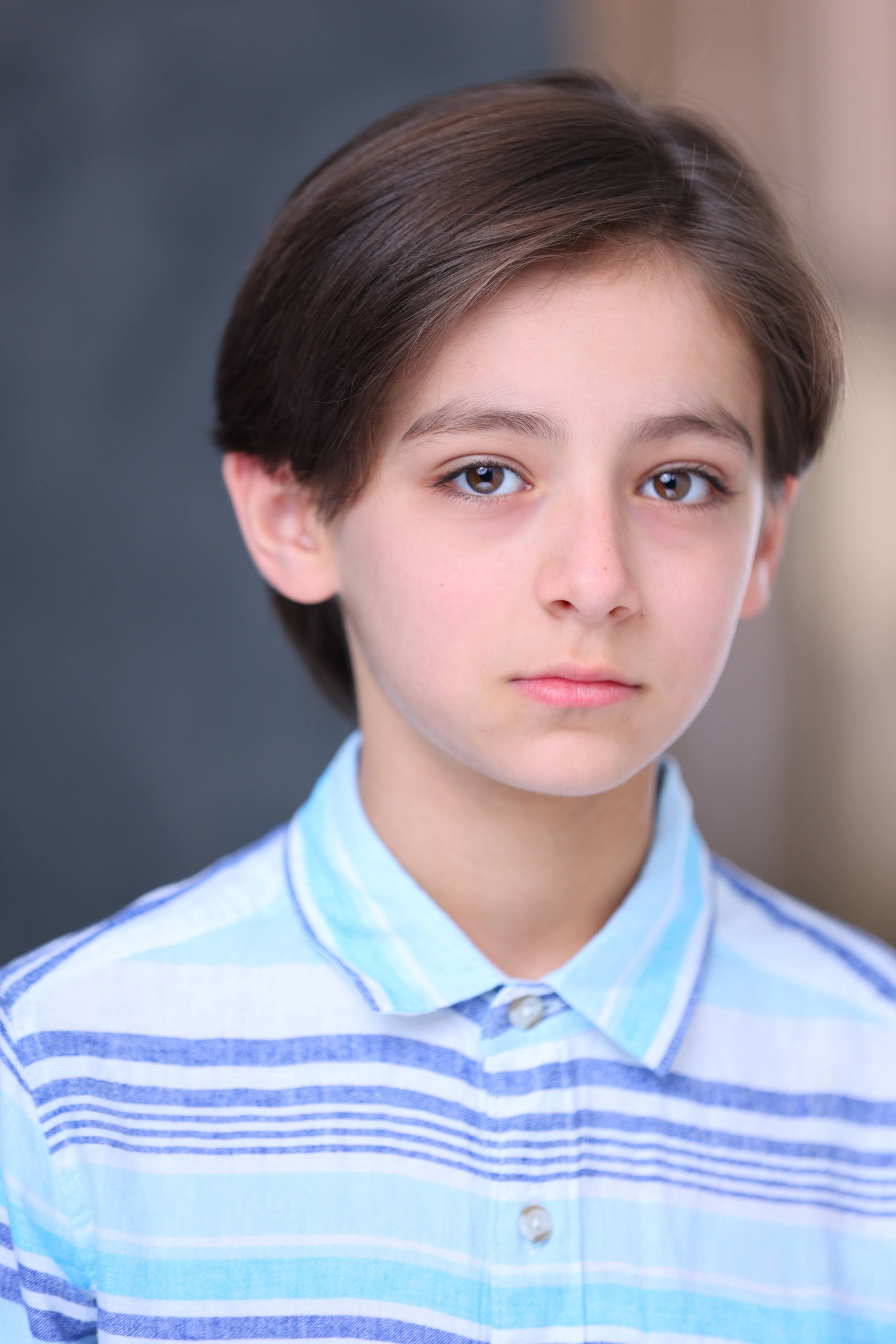 actor Benjamin Brown large photo