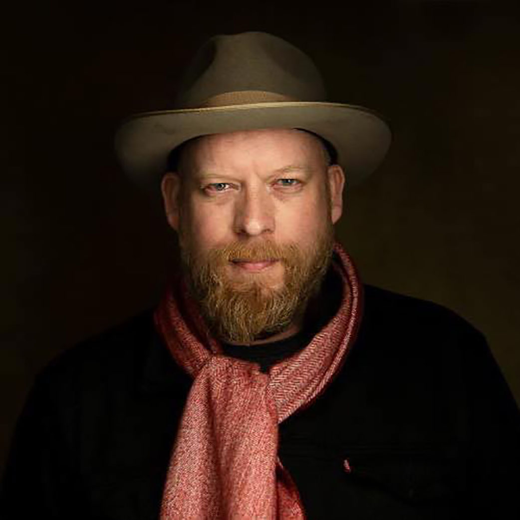 actor Greg Schroeder large photo