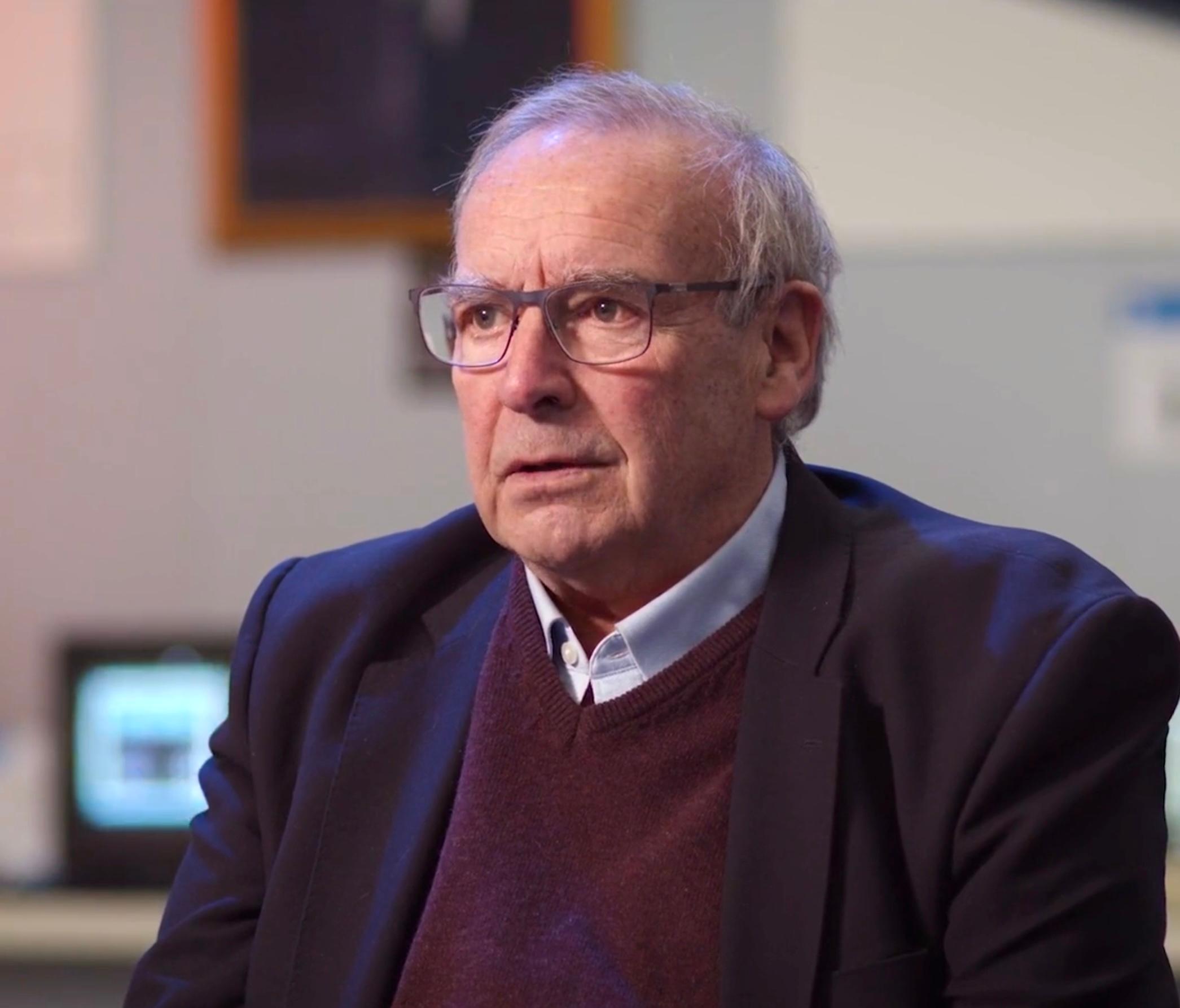 actor Christopher Curry large photo