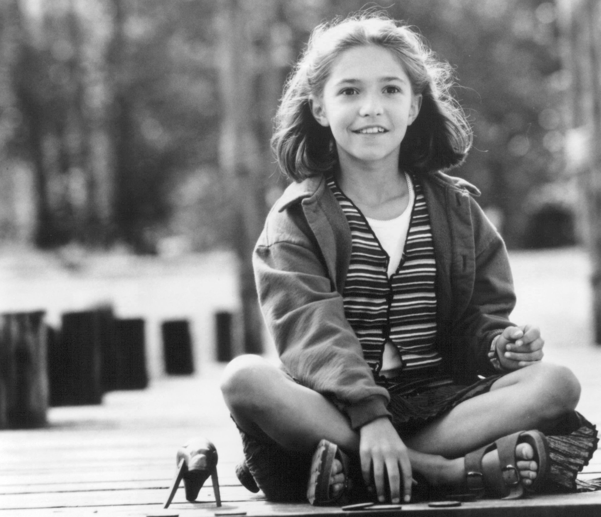 actor Sarah Wayne large photo