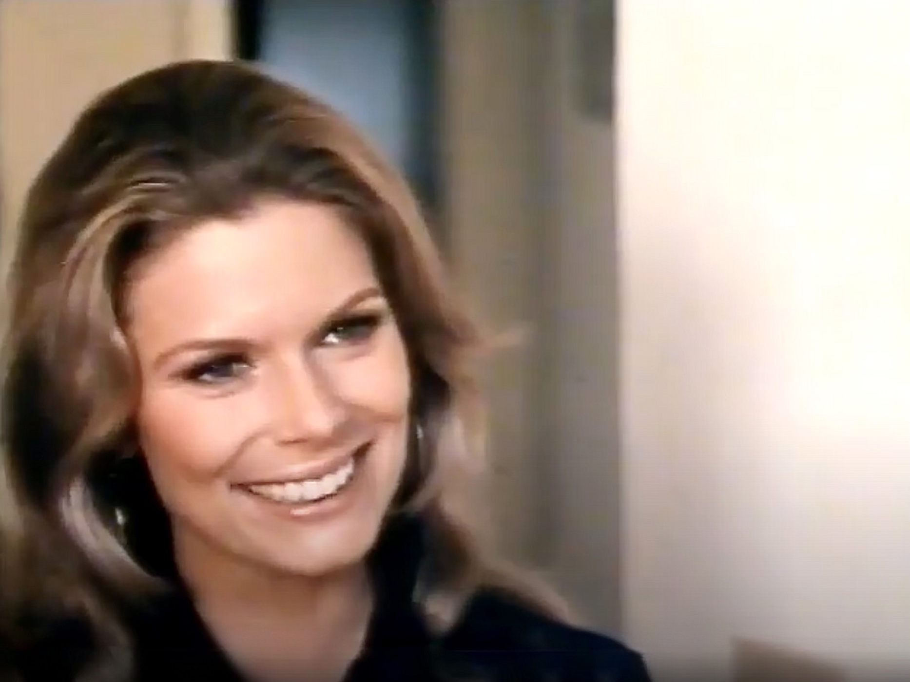 actor Karen Ericson large photo