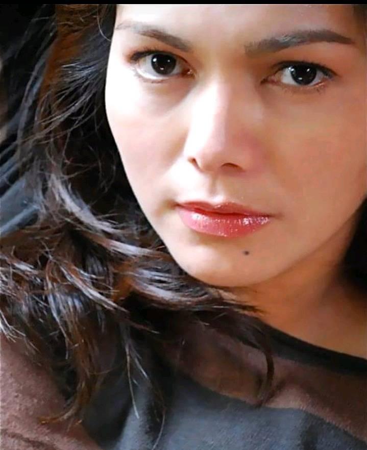 actor Lani Lobangco large photo