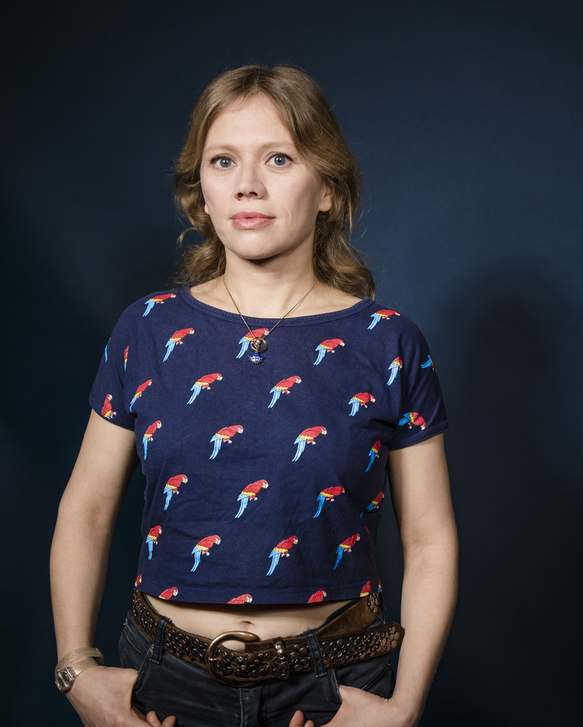 actor Lucie Borleteau large photo