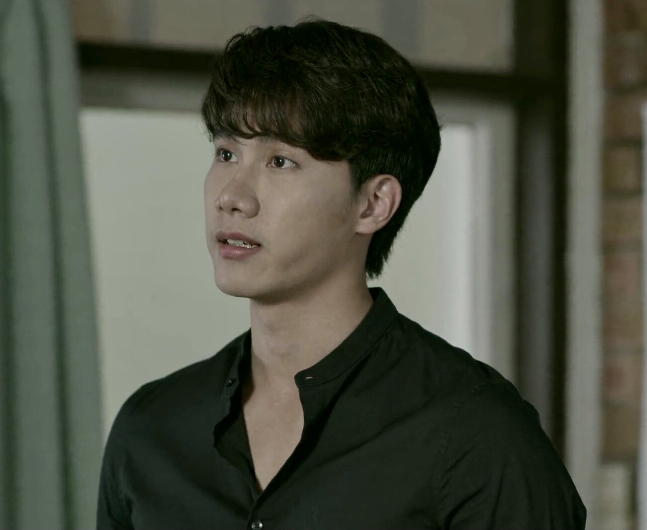 actor Tul Pakorn Thanasrivanitchai large photo