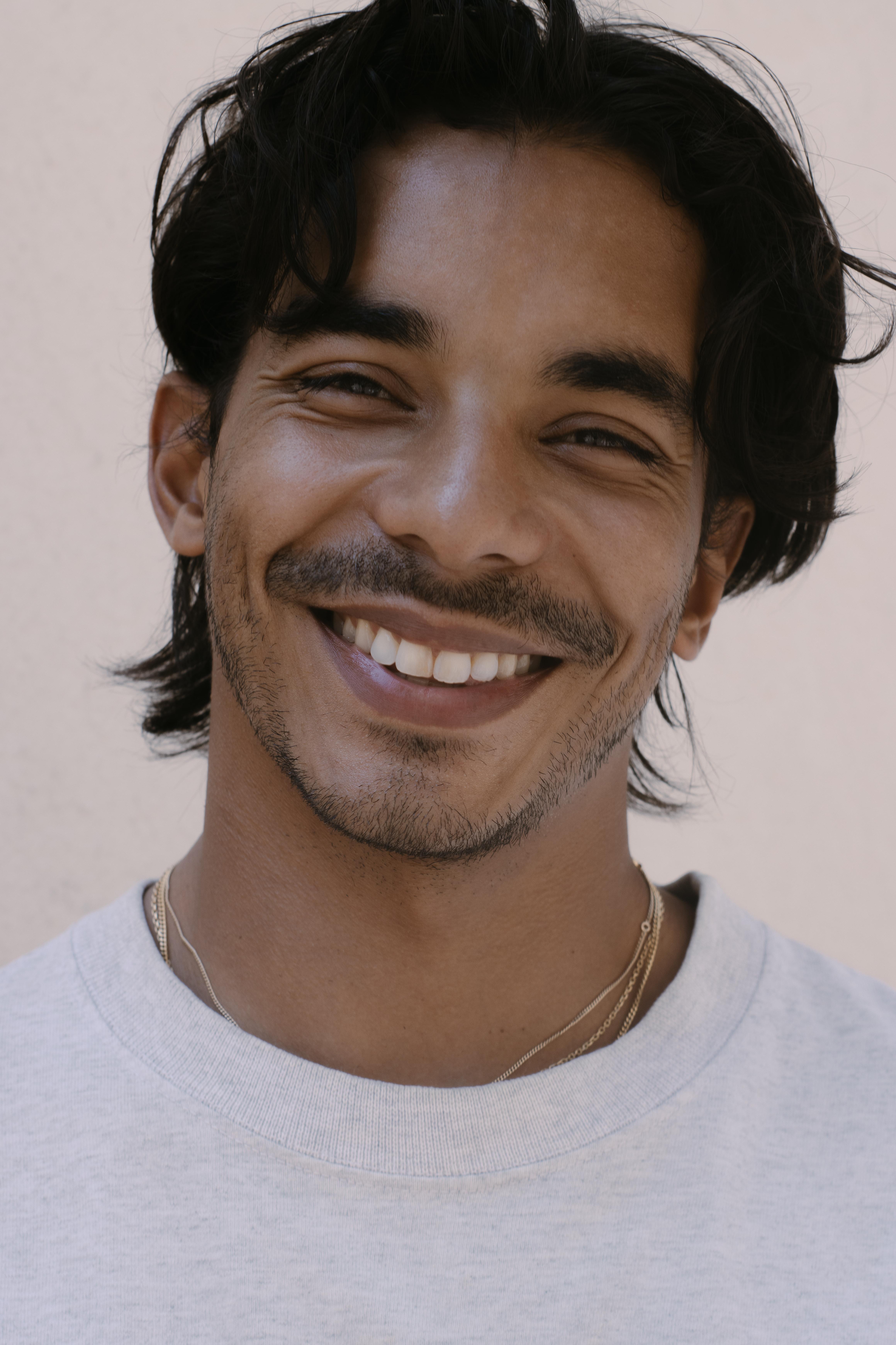 actor Julien Lopez large photo