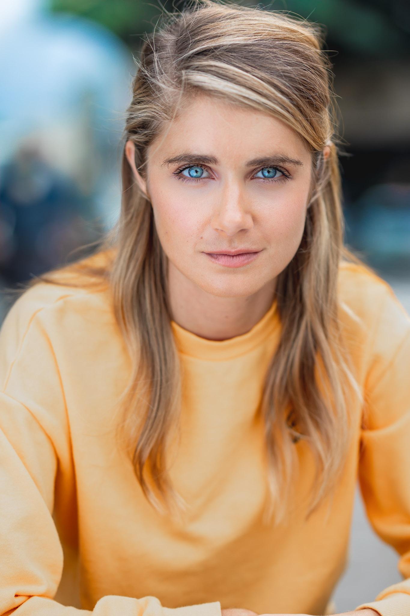 actor Lacy Allen large photo