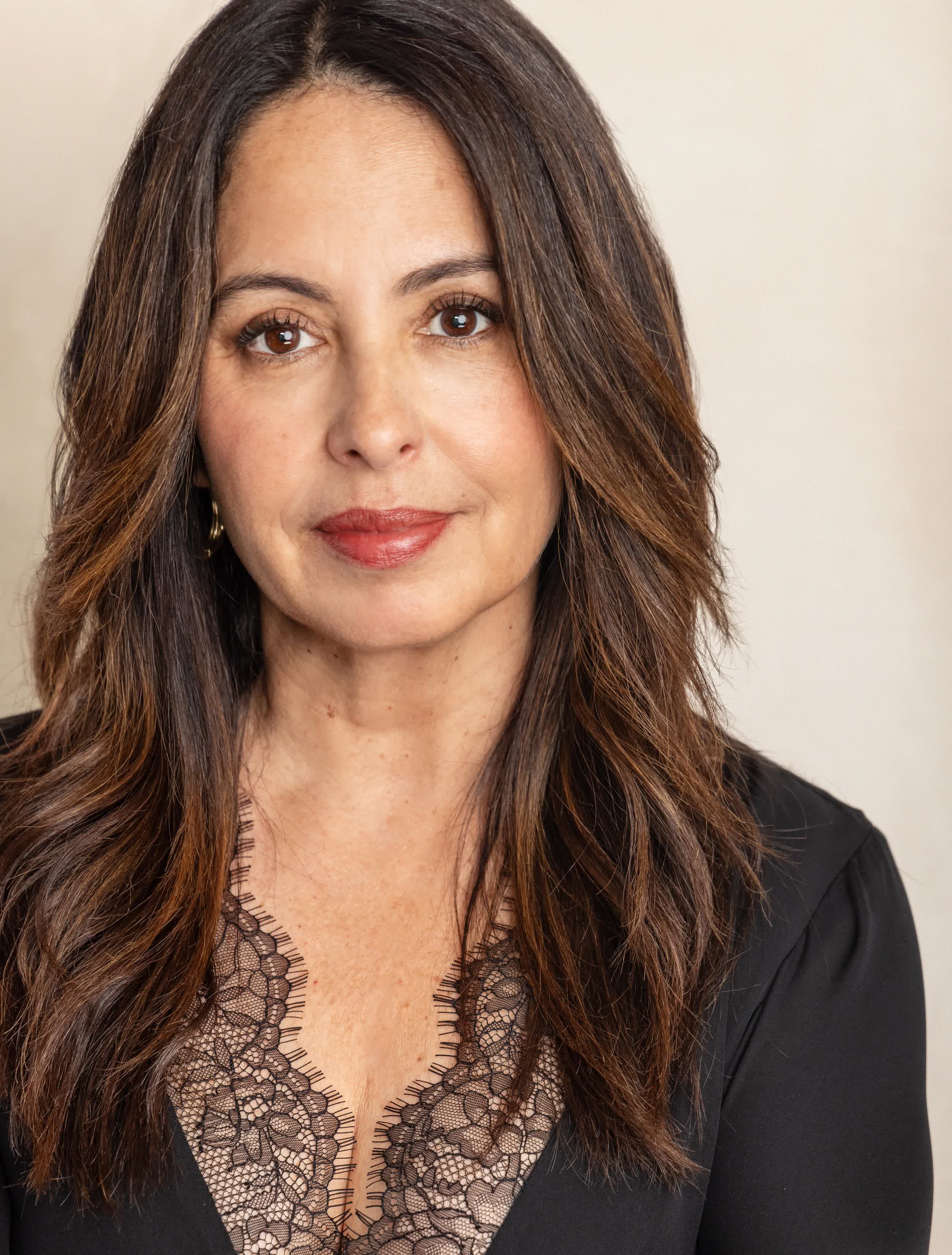 actor Yvonne Valadez large photo