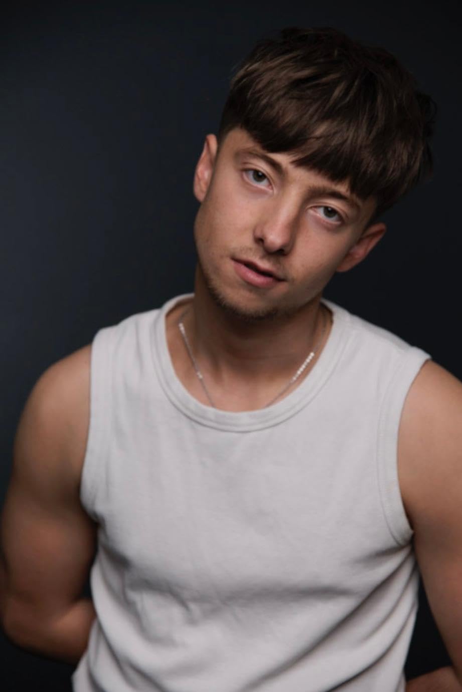 actor Joe Bird large photo