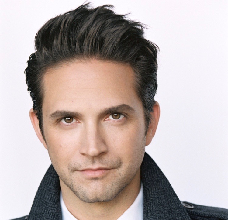 actor Brandon Barash large photo