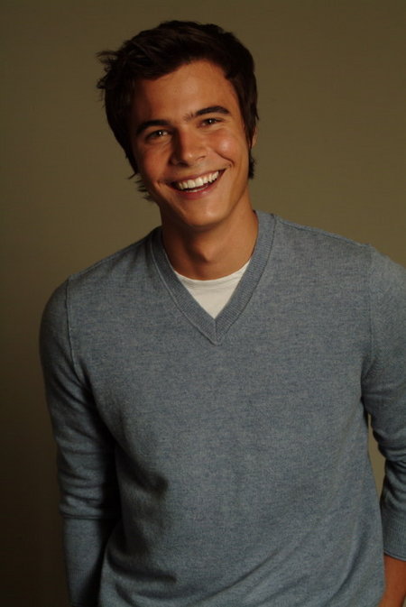 actor Ryan Sypek large photo