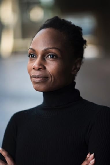 actor Mina Andala large photo