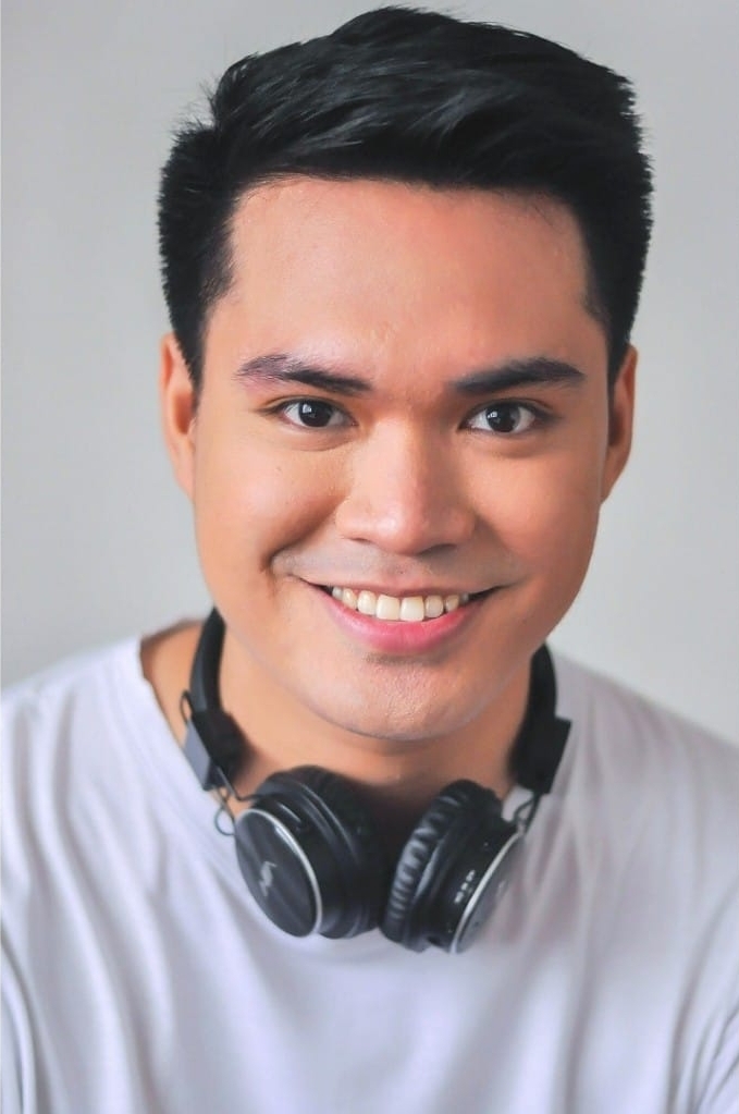 actor Kevin Miguel large photo