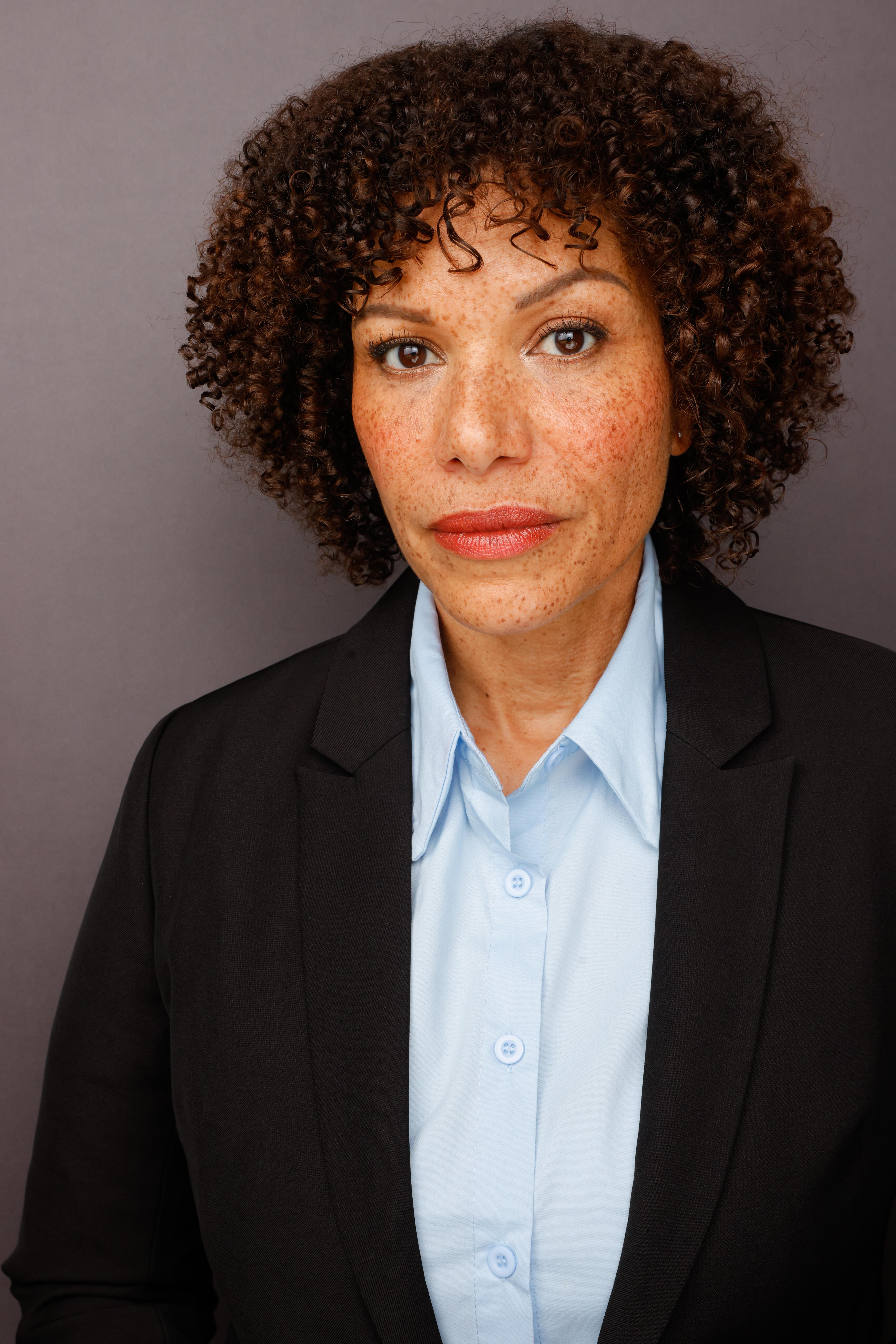 actor Karleen Griffin large photo