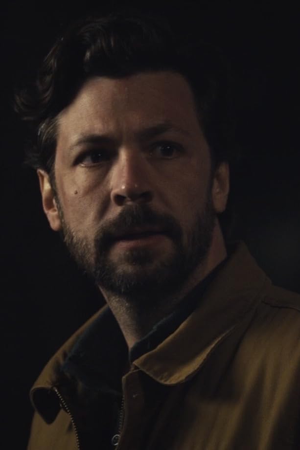 actor Dustin Gooch large photo