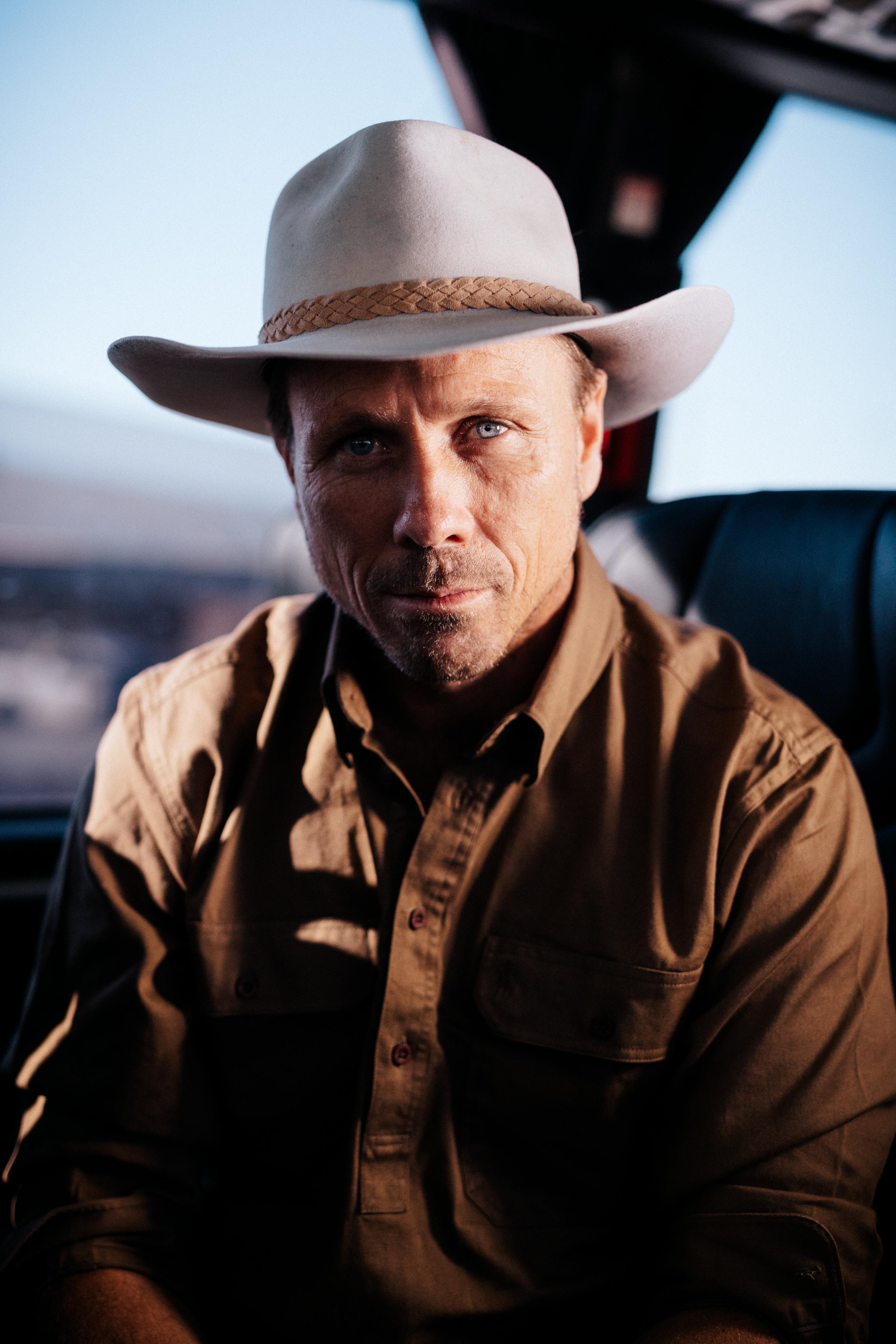 actor Michael Shanahan large photo