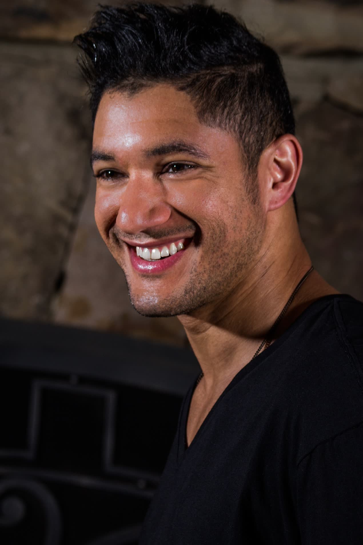 actor Brandon Akira large photo