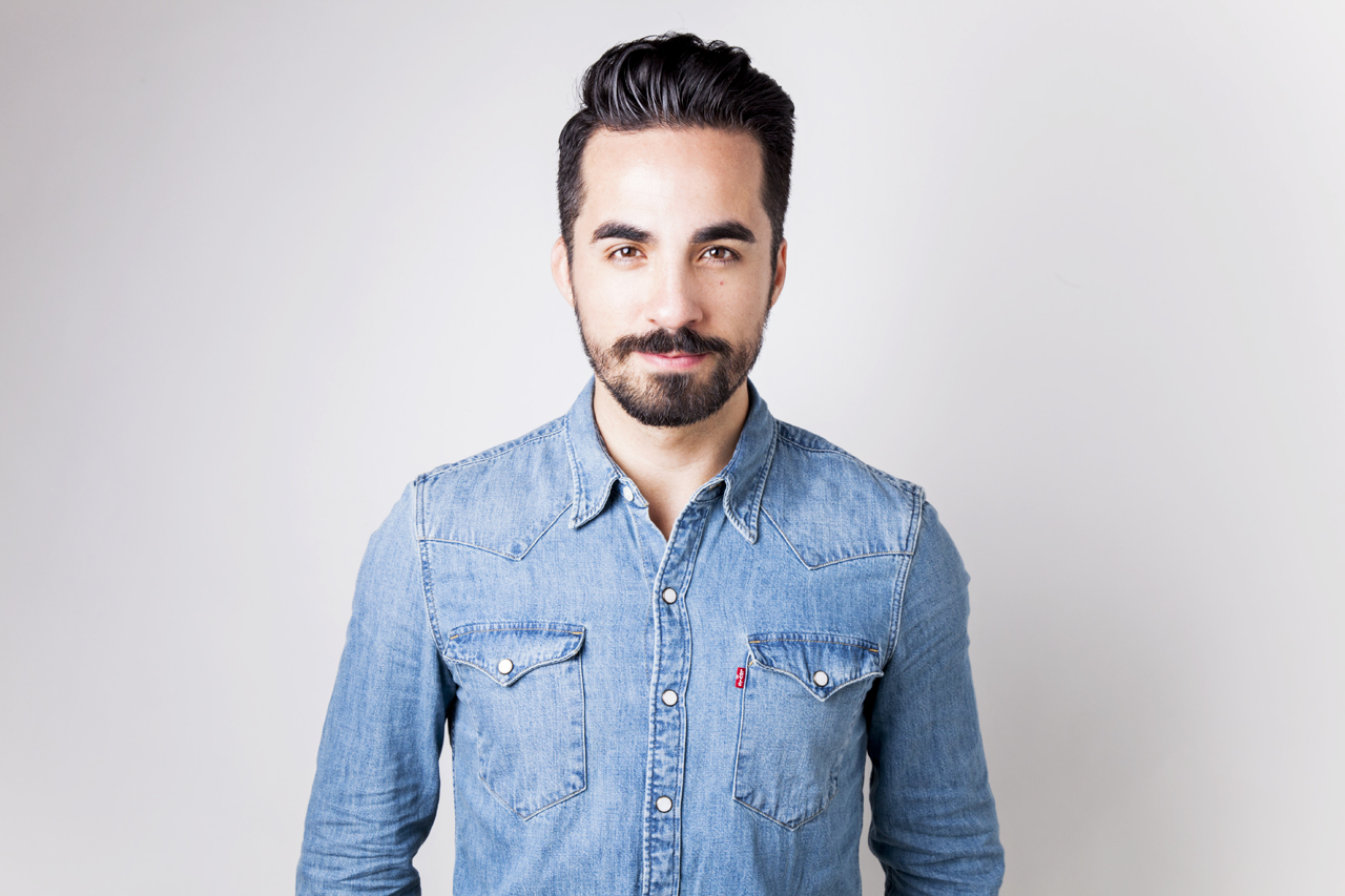 actor Eddie Della Siepe large photo