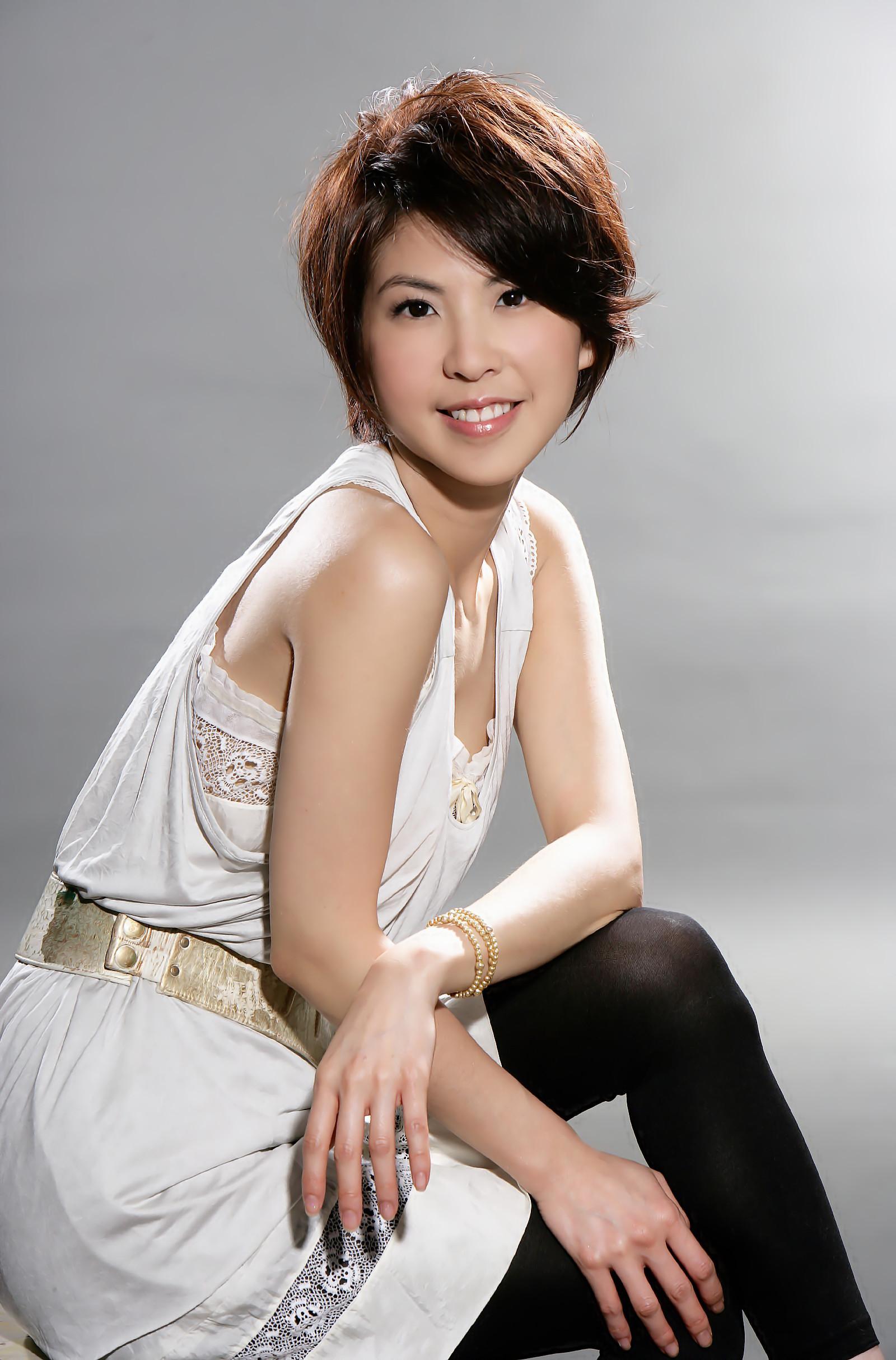 actor Valen Hsu large photo