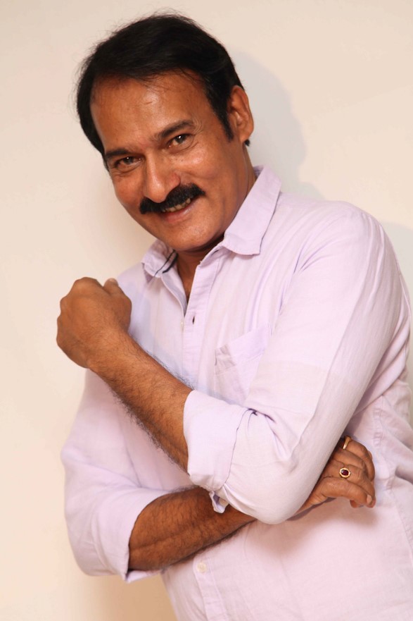 actor Manjunath Hegde large photo
