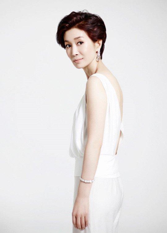 actor Yeong-hie Na large photo actor Yeong-hie Na large photo