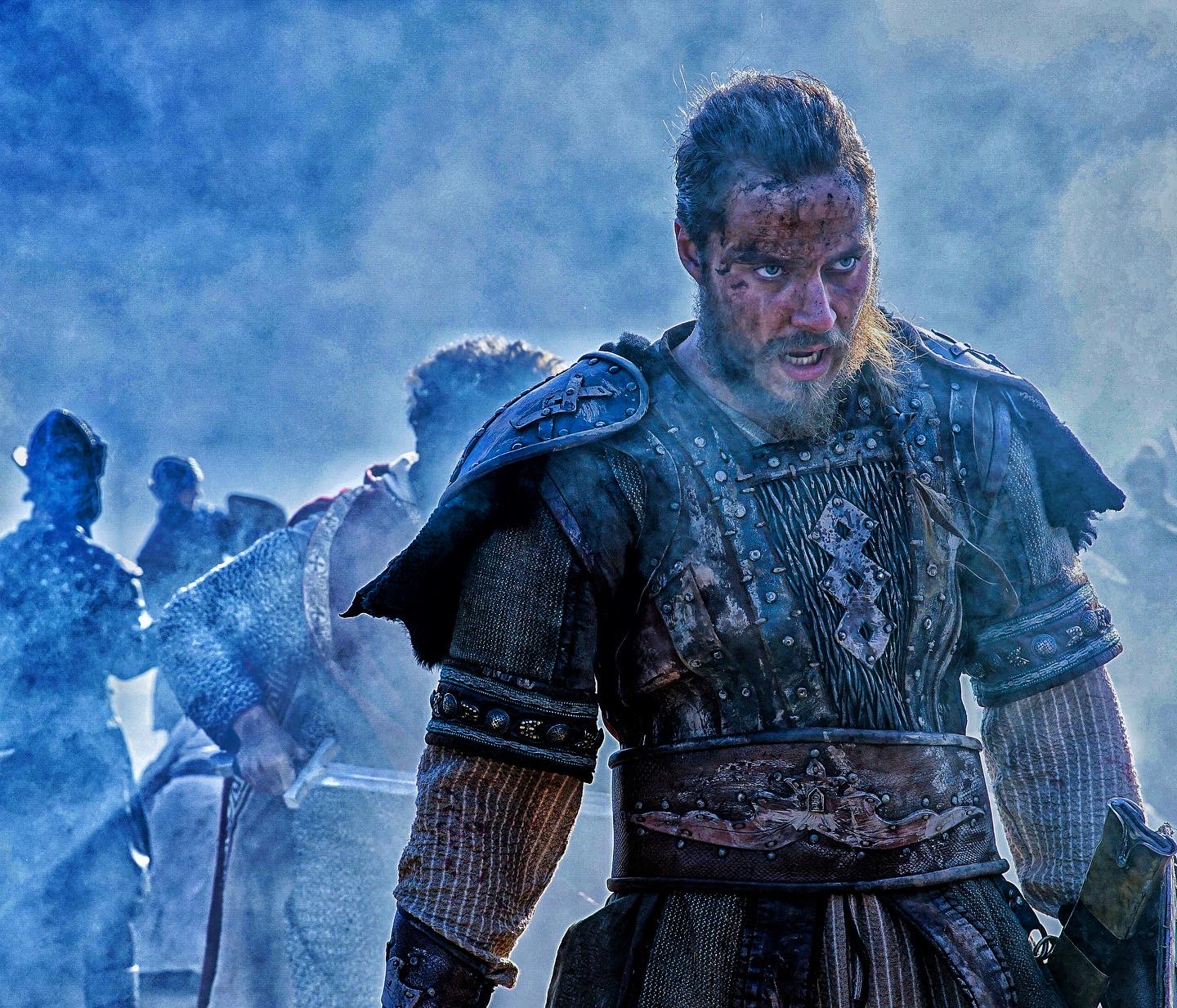 actor Burak Çelik large photo