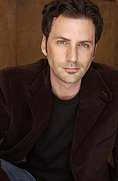 actor Michael Clements large photo