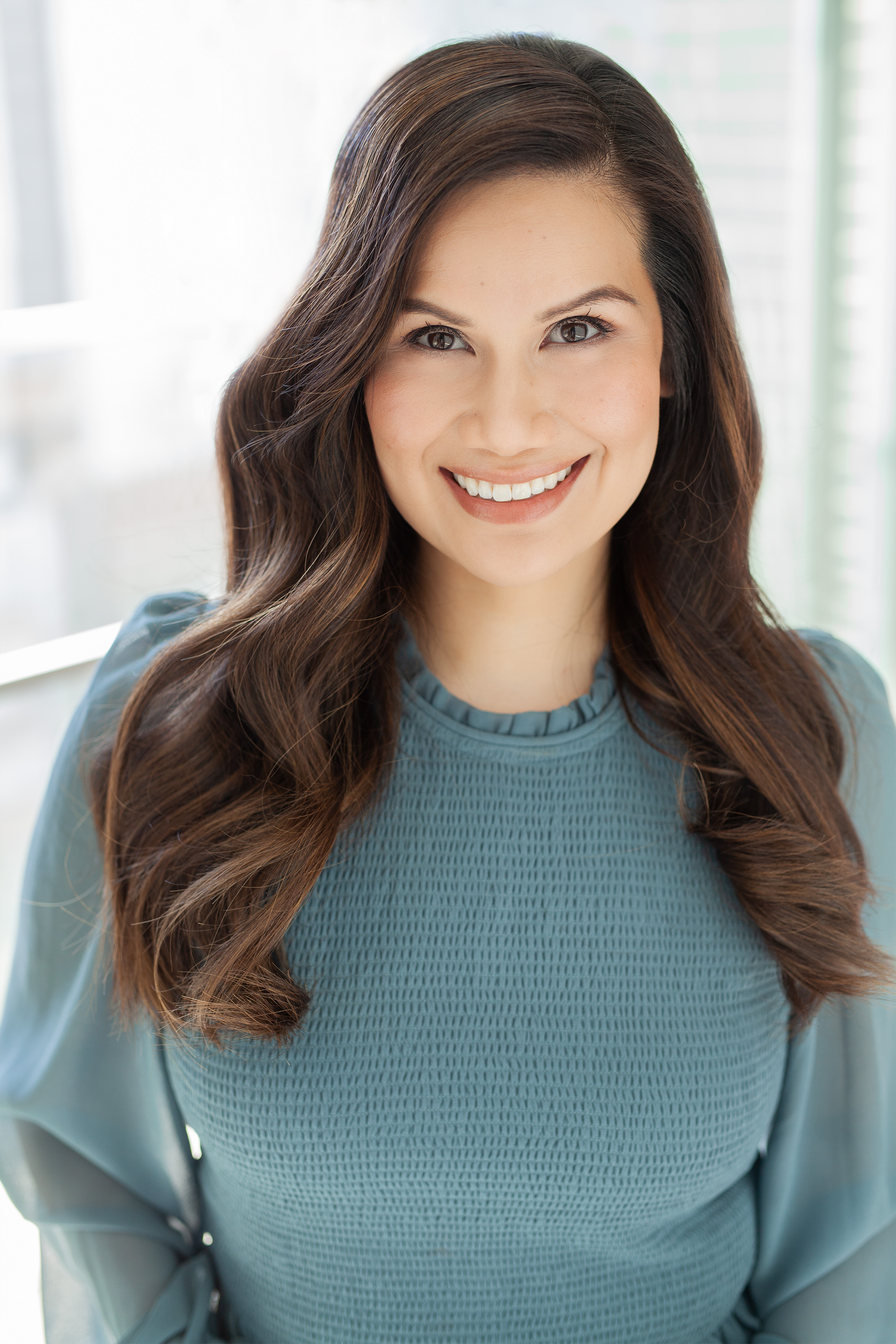 actor Carmela Sison large photo