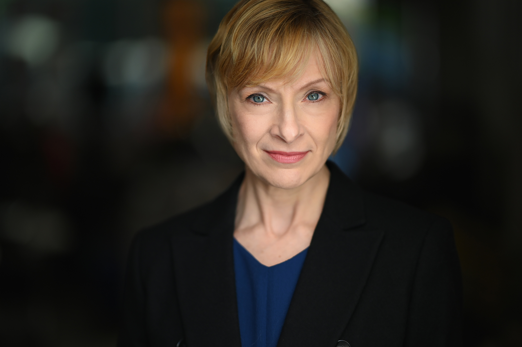 actor Peggy Queener large photo