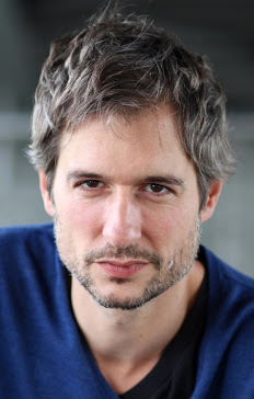 actor Renan Carteaux large photo