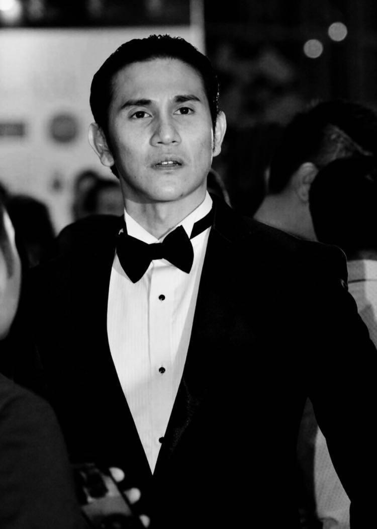 actor Vino G. Bastian large photo