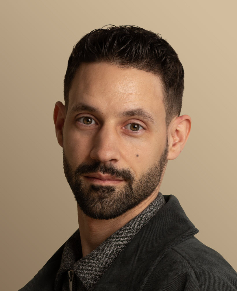 actor Joel Hyrland large photo