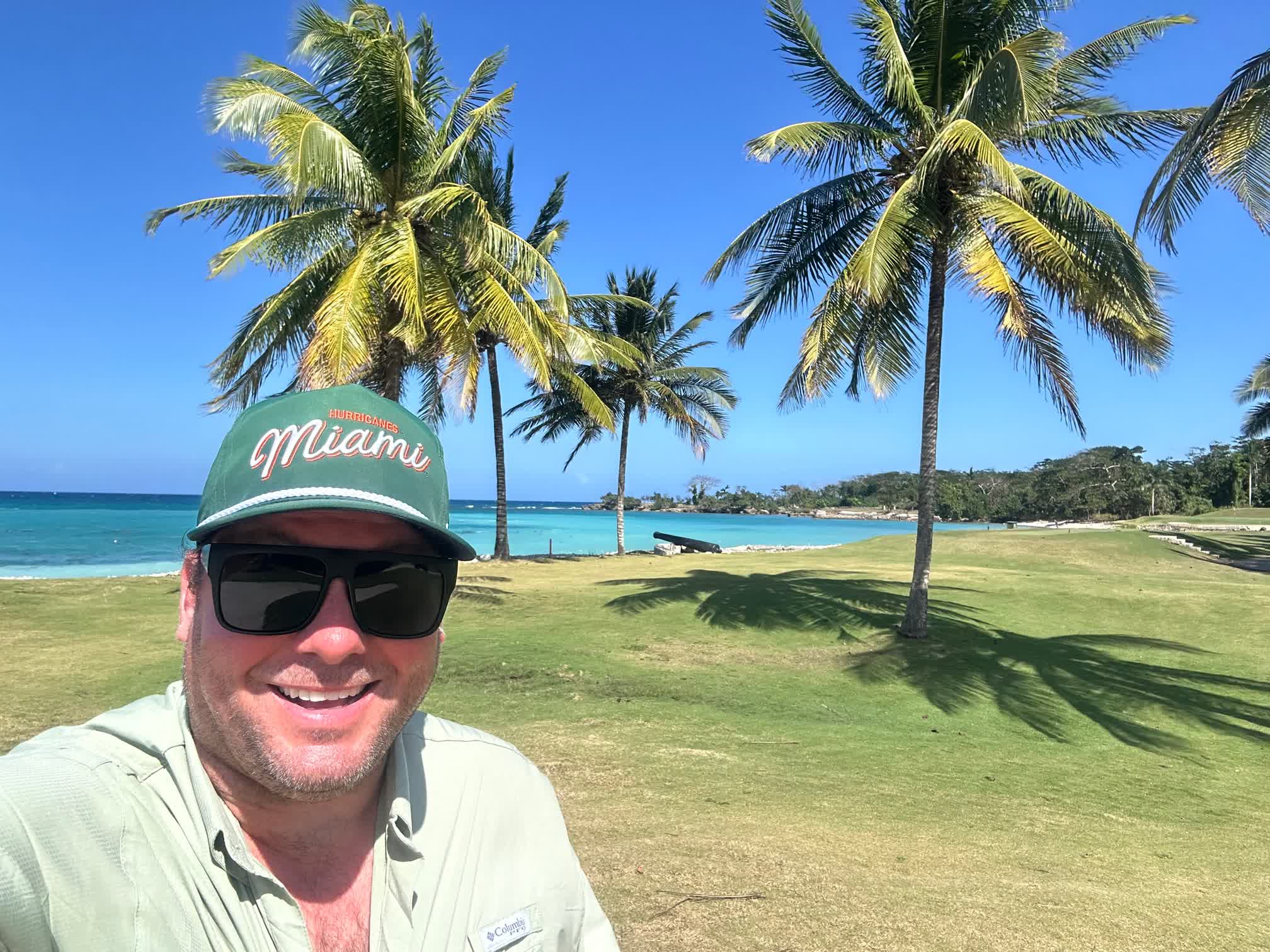 actor Ryan J. Pezdirc large photo