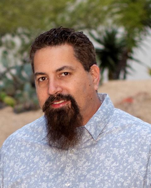 actor Kevin Alvarado large photo