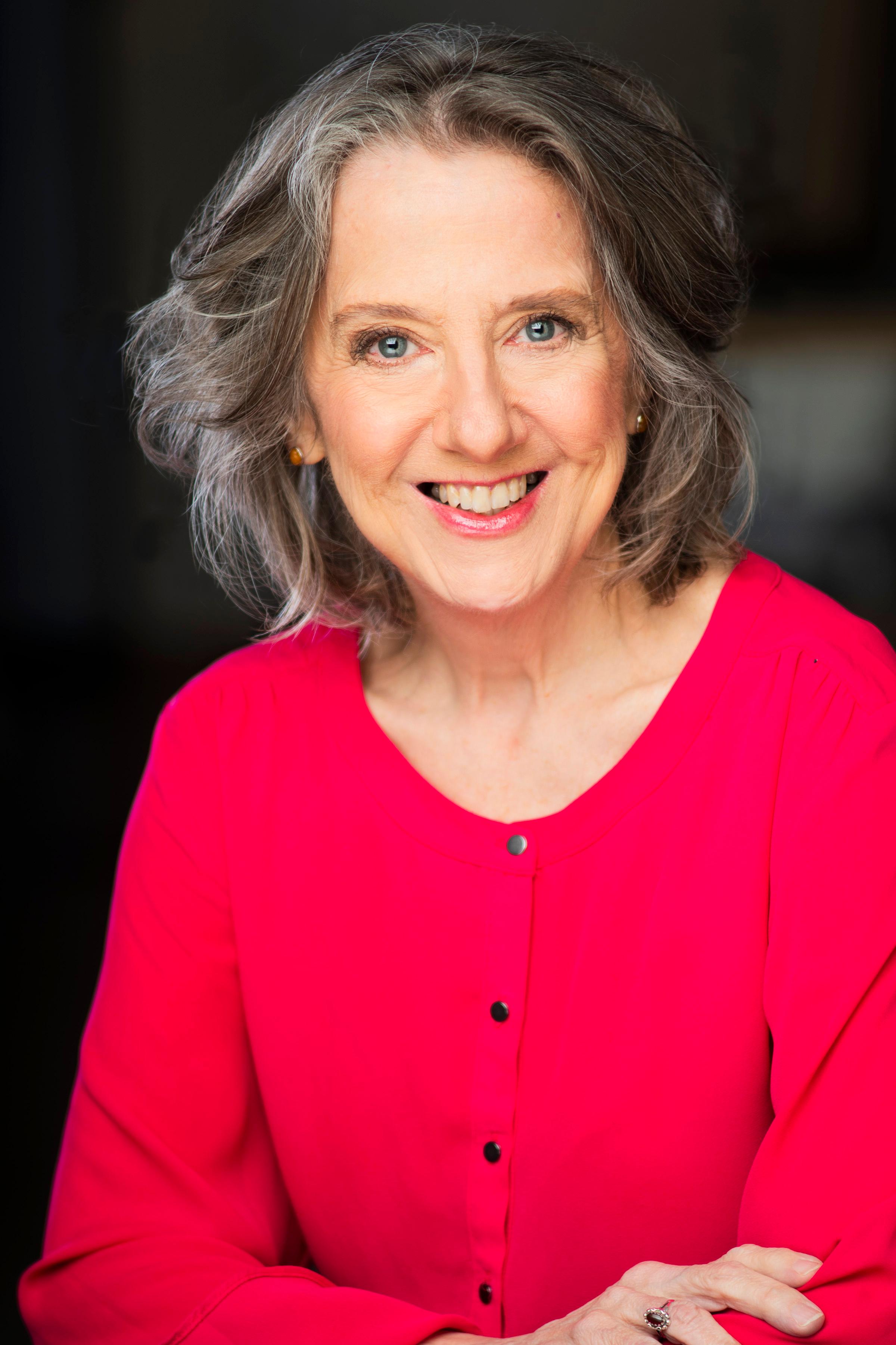 actor Deborah Perry large photo