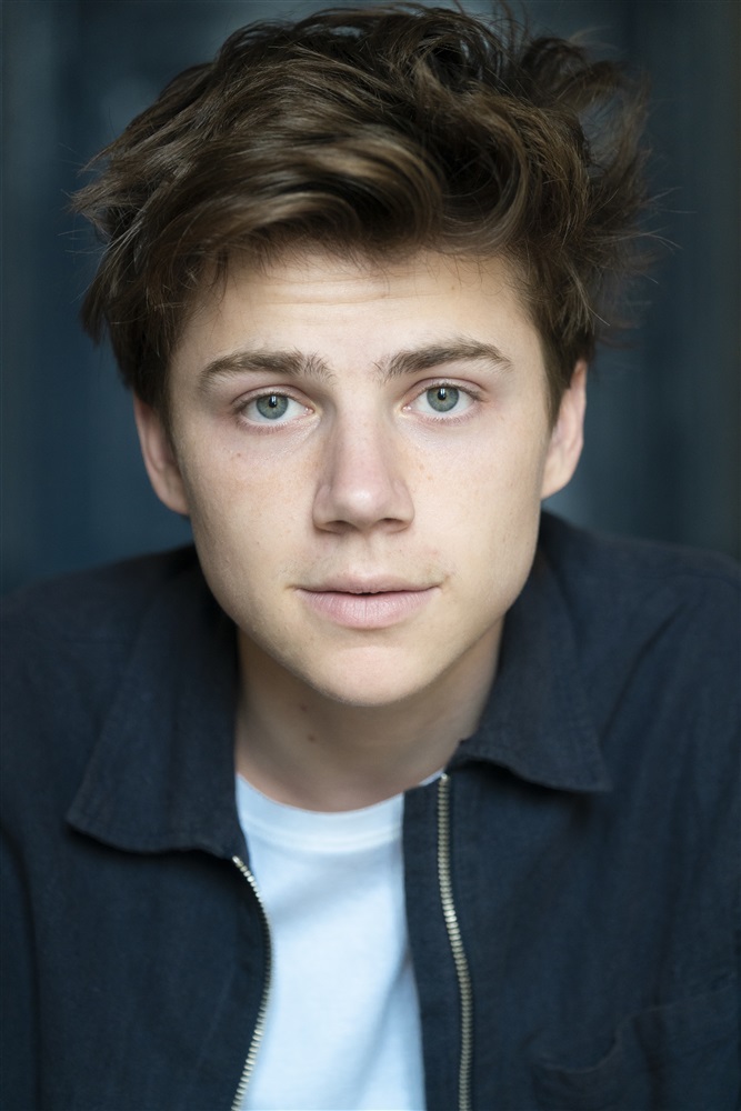 actor Félix Lefebvre large photo