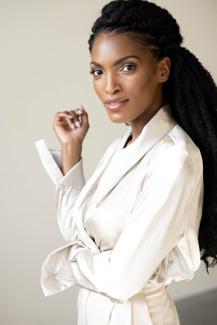 actor Darielle Mason large photo