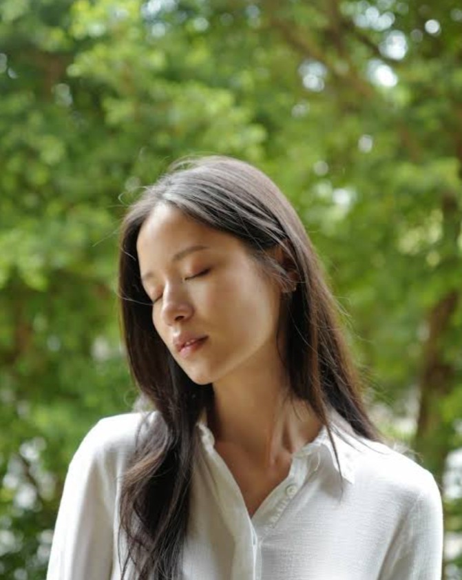 actor Sonia Yuan large photo