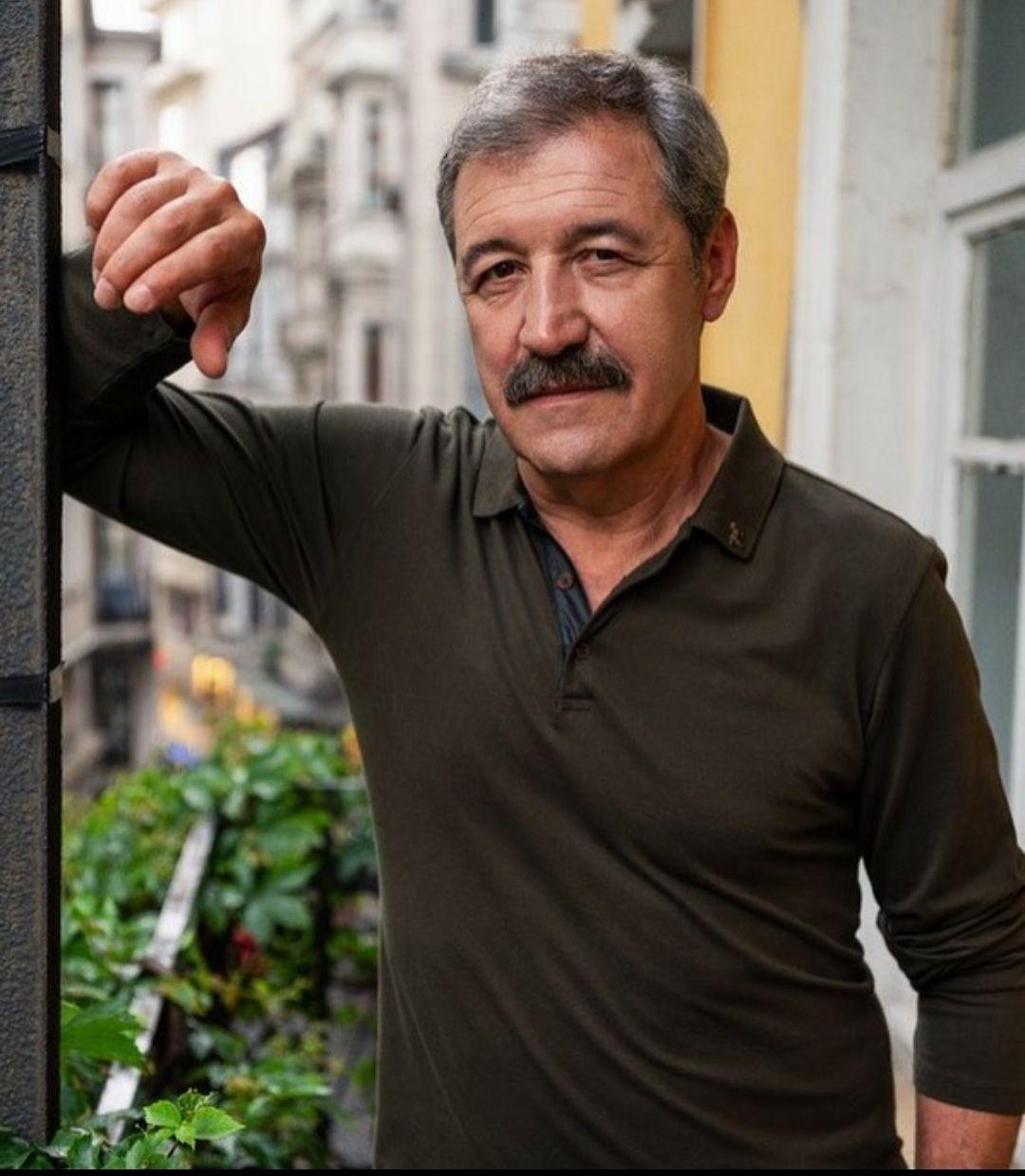 actor Nizam Namidar large photo