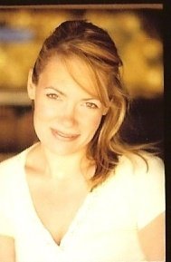 actor Alexandra Guarnieri large photo